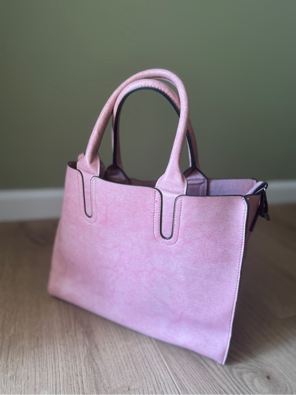Everyday Pink Tote — Structured Women's Handbag